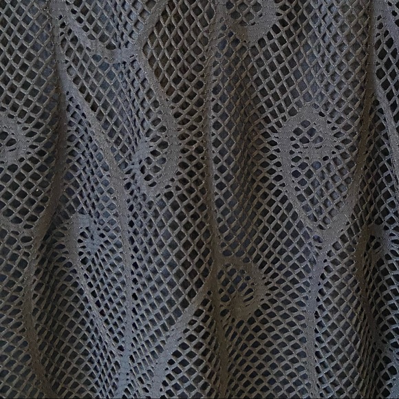 Black Donna Dress - Picture 5 of 9